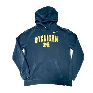 Nike Michigan Wolverines Hoodie Sweatshirt Size Youth XL